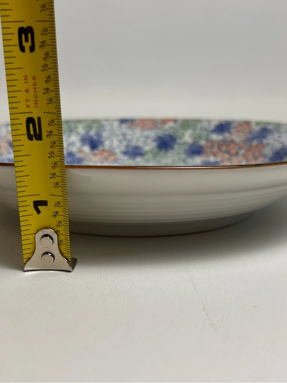 Vintage Pier 1 Imports Lotus Floral Plate 7 1/2